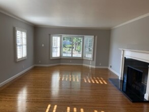 530 Carmel Cir in San Mateo, CA - Building Photo - Building Photo