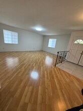 15190 Penasquitos Dr in San Diego, CA - Foto de edificio - Building Photo