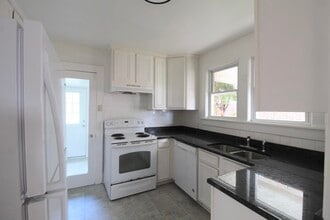 805 S High St in Harrisonburg, VA - Foto de edificio - Building Photo