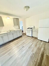 808 Parkway Ave in Pittsburgh, PA - Building Photo - Building Photo