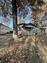 419 E Jackson St in Pittsburg, KS - Building Photo