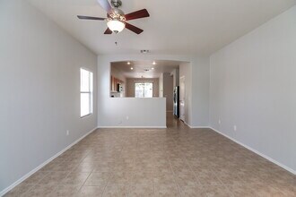 21822 E Gold Canyon Dr in Queen Creek, AZ - Building Photo - Building Photo