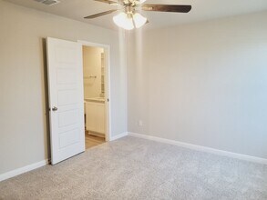 13327 Rowdy Cv in San Antonio, TX - Building Photo - Building Photo