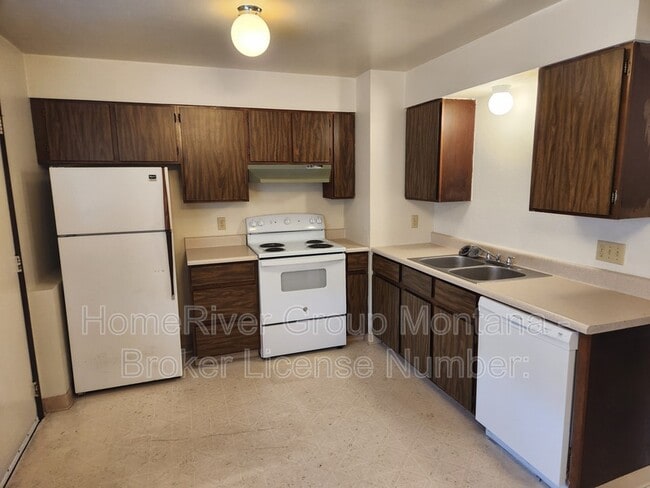 2308 Hillview Ct in Missoula, MT - Building Photo - Building Photo