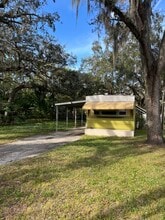9441 Teak St in New Port Richey, FL - Building Photo - Building Photo