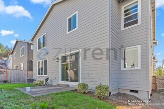 11781 NW Thelin Ln in Portland, OR - Building Photo - Building Photo