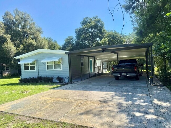 property at 9375 SE 35th Ct