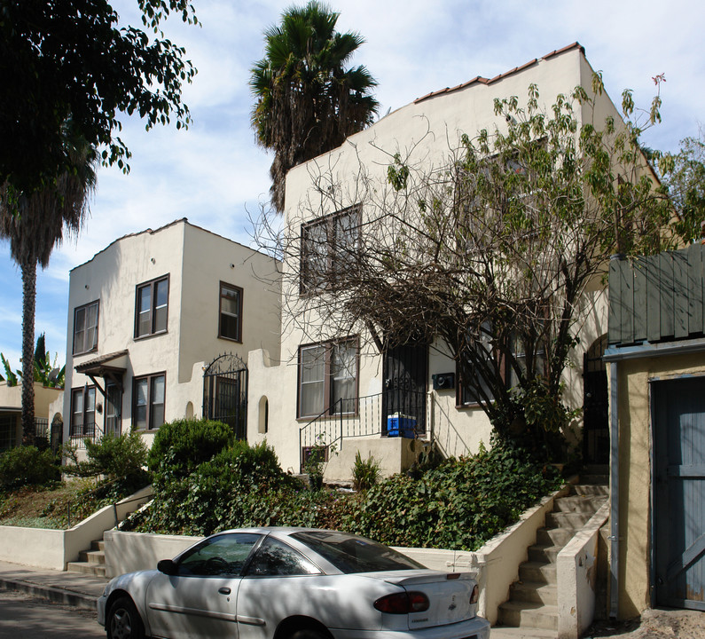 839-843 N Vendome St in Los Angeles, CA - Building Photo