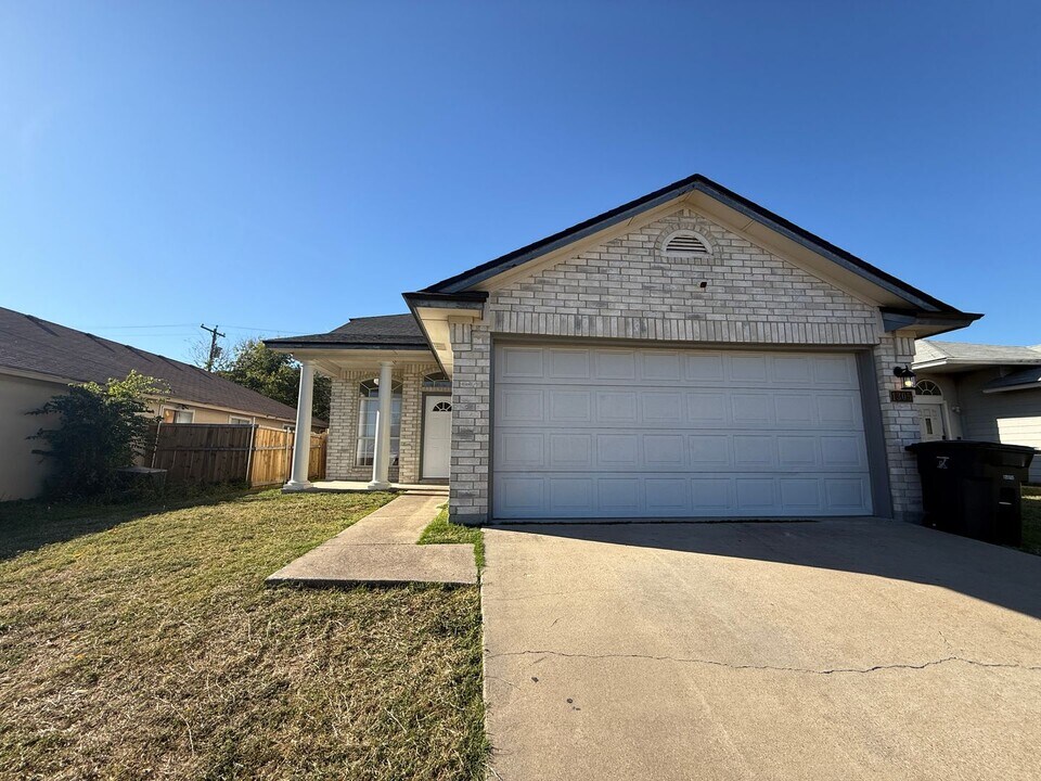 1305 Fox Creek Dr in Killeen, TX - Building Photo