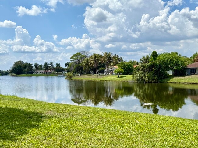 property at 12752 Westhampton Cir