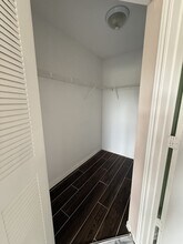 2501 Grassy Point Dr in Lake Mary, FL - Building Photo - Building Photo