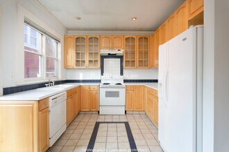 8719 SE 15th Ave in Portland, OR - Building Photo - Building Photo