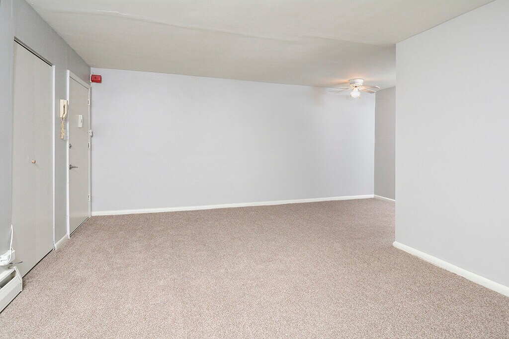 Hillside Pointe Apartment Homes Claymont, DE Apartments