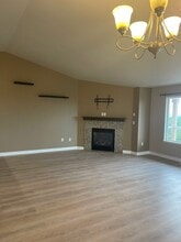 6100 S Clearview Loop in Wasilla, AK - Building Photo - Building Photo