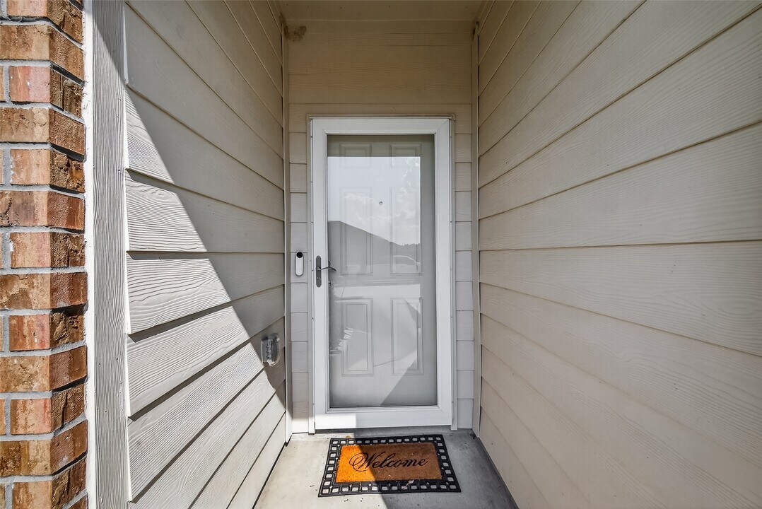 10831 Fall Mill Dr in Houston, TX - Building Photo