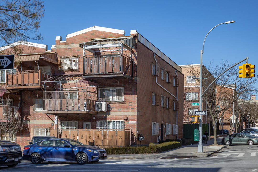 650 Wythe Ave in Brooklyn, NY - Foto de edificio