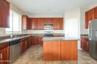 16731 N 172nd Ave in Surprise, AZ - Building Photo - Building Photo