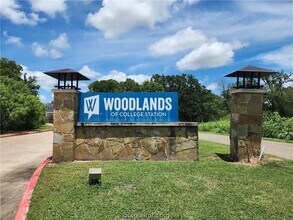 1725 Harvey Mitchell Pkwy S, Unit 1721 in College Station, TX - Foto de edificio - Building Photo