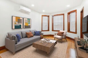 3115 N Davlin Ct, Unit 3 in Chicago, IL - Building Photo