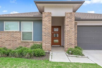 13504 Bonita Is Wy in La Marque, TX - Building Photo - Building Photo