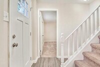 2852 Port Royal Ln photo'