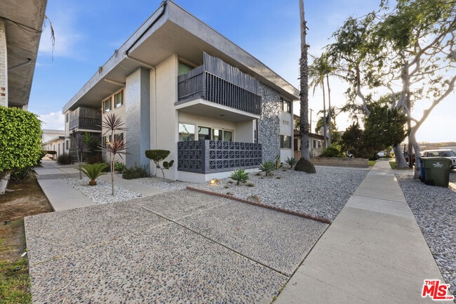 3212 W 84th Pl in Inglewood, CA - Building Photo - Building Photo