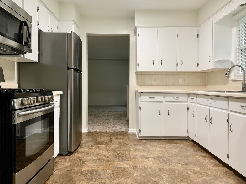 1443 Seymour Ave NW in Grand Rapids, MI - Building Photo