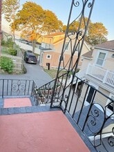 54 Lennox Rd in Nahant, MA - Building Photo - Building Photo