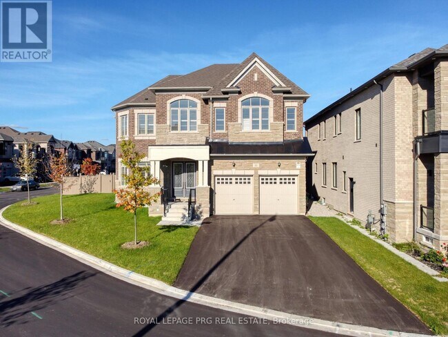 11 Jura Cres in Brampton, ON - Building Photo - Building Photo