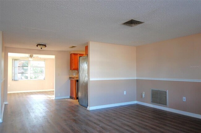 7814 Topay Ln in Port Richey, FL - Building Photo - Building Photo