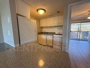 122 Water Front Way in Altamonte Springs, FL - Building Photo - Building Photo