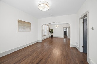 1910 S Harvey Ave in Berwyn, IL - Building Photo - Building Photo