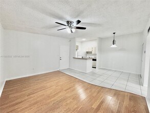 9411 S Belfort Cir in Tamarac, FL - Building Photo - Building Photo