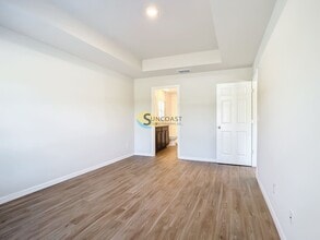 11210 Rockwell Ave in Englewood, FL - Building Photo - Building Photo