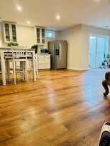 17000 Charlesbourg Pl in Round Hill, VA - Building Photo