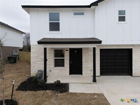 803 White Meadow Ln in Harker Heights, TX - Building Photo