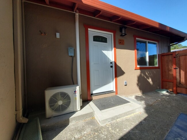 3025 Belfast Way in Richmond, CA - Building Photo - Building Photo