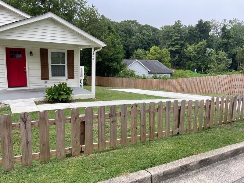 6260 Johnson St in Douglasville, GA - Building Photo