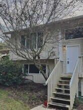 6915 Chico Way in Bremerton, WA - Building Photo - Building Photo