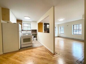 32 Greene Ave, Unit Duplex in Brooklyn, NY - Building Photo - Building Photo