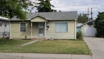 1810 Elm Ave in Grand Junction, CO - Building Photo