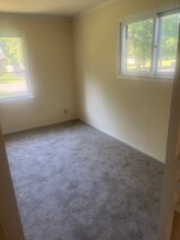 105 Warner Rd in Fayetteville, NY - Building Photo - Building Photo