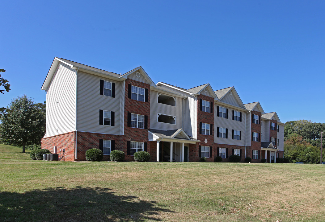 Arrowood Villas in Charlotte, NC - Foto de edificio