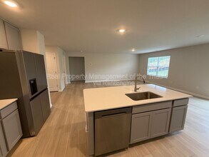 1784 Mallard Dr in Kernersville, NC - Building Photo - Building Photo