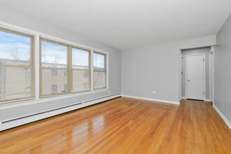 10511 S Hale Ave in Chicago, IL - Foto de edificio - Interior Photo