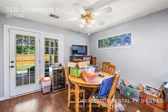 3120 Queensgate Way in Mount Pleasant, SC - Building Photo - Building Photo