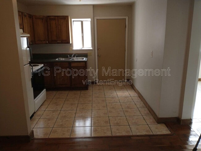 property at 431 W G St