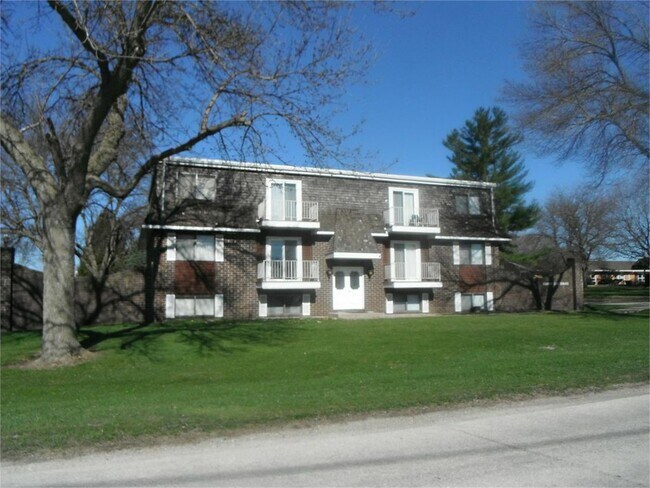 property at 15 N Lawler St