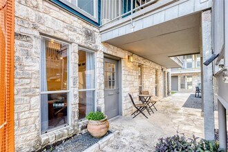 2526 Durwood St in Austin, TX - Building Photo - Building Photo