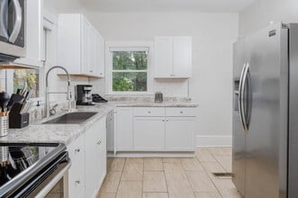 710 E Franklin St, Unit ID1061627P in Appleton, WI - Building Photo - Building Photo